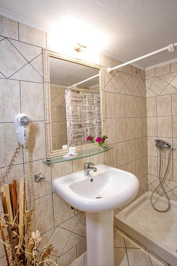 Golden Suites Ofrínio Kültér fotó